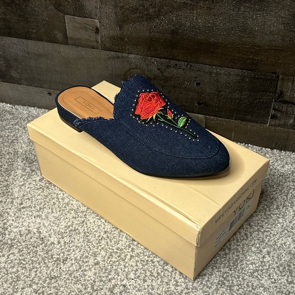 YOKI WILLAS 71 DARK DENIM EMBROIDERY ROSE SHOES - Picture 1 of 6